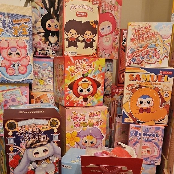 PICK 1 BLIND BOX - Picture 3 of 10